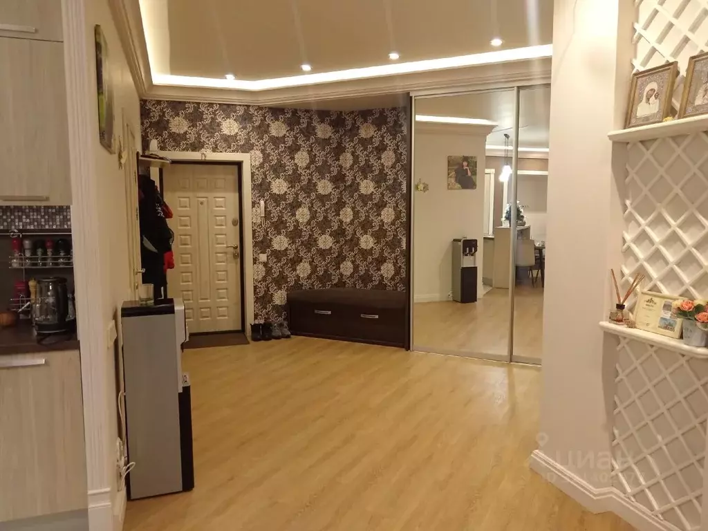 3-к кв. Хакасия, Абакан ул. Чехова, 95к1 (115.0 м) - Фото 0