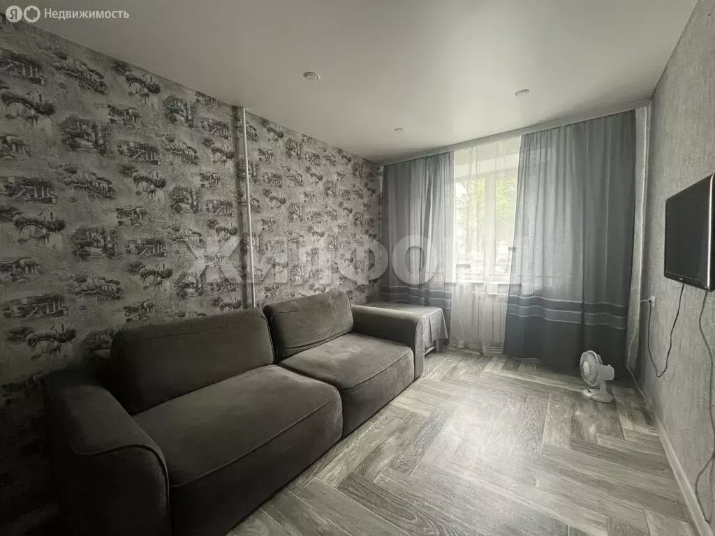 1-комнатная квартира: Абакан, улица Кати Перекрещенко, 22 (23 м) - Фото 1