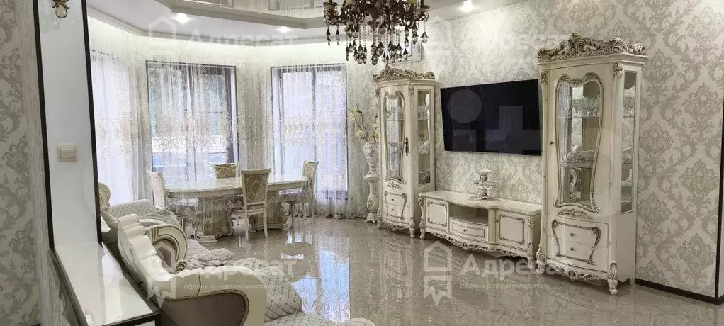 Дом 200 м на участке 6 сот. - Фото 1