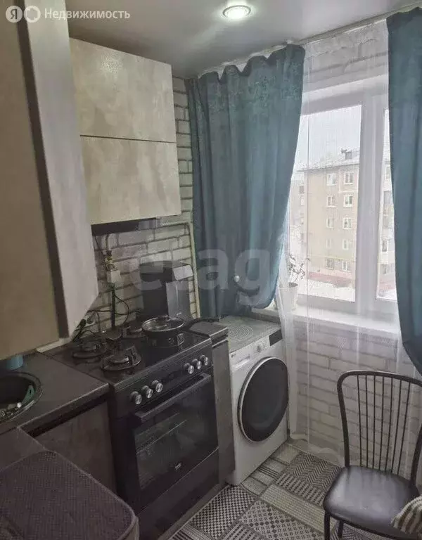 2-комнатная квартира: Барнаул, улица Антона Петрова, 202 (44 м) - Фото 0