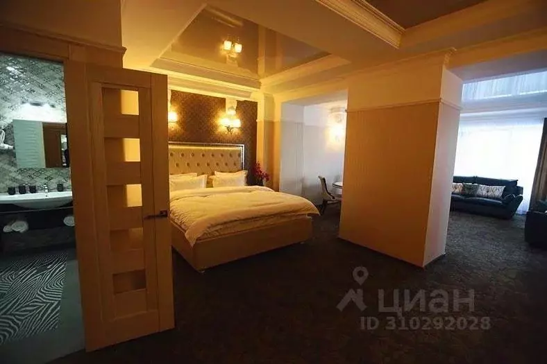 Комната Оренбургская область, Оренбург просп. Гагарина, 24/1 (65.0 м) - Фото 0