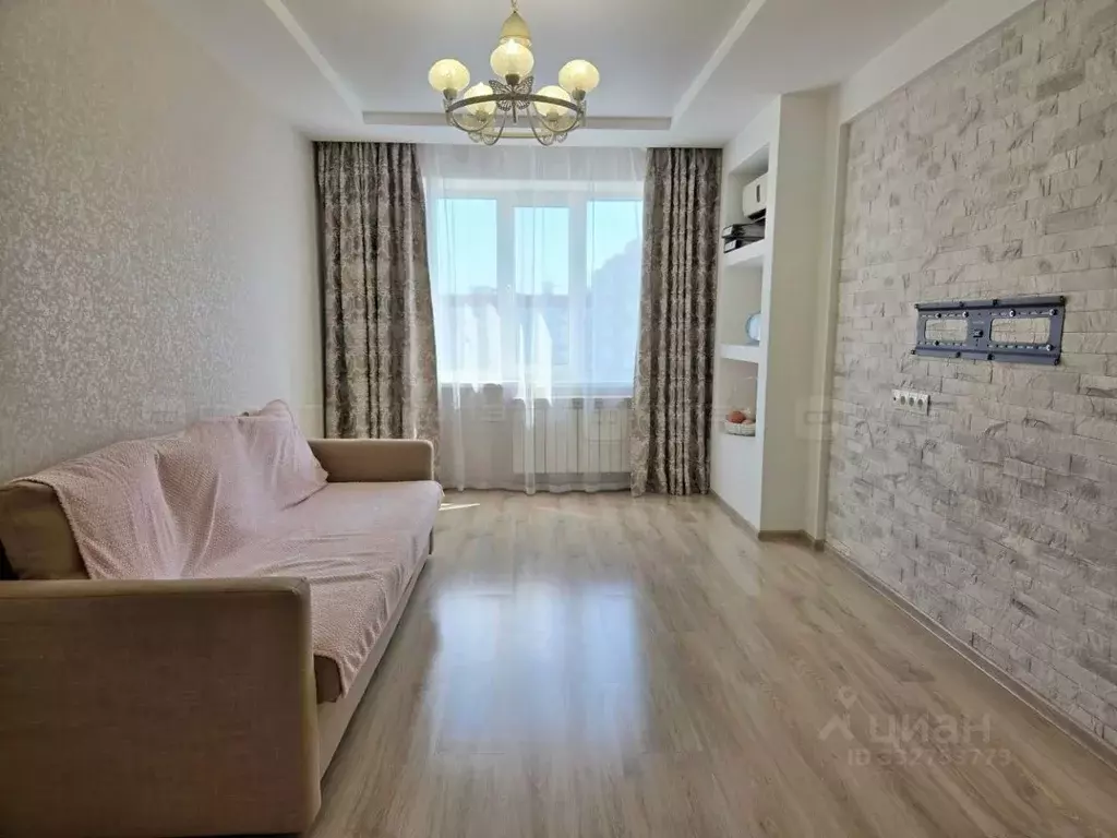 4-к кв. Татарстан, Казань ул. Юлиуса Фучика, 127 (87.0 м) - Фото 1