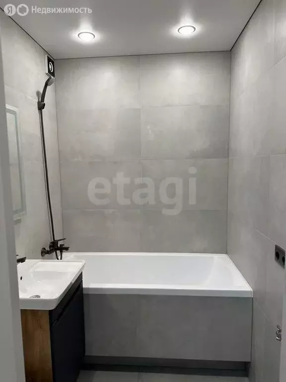 1-комнатная квартира: Кемерово, Коммунистическая улица, 118 (32.4 м) - Фото 2