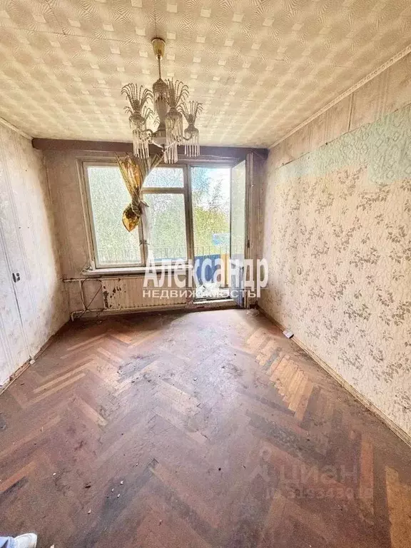 Комната Санкт-Петербург ул. Замшина, 56 (22.3 м) - Фото 0