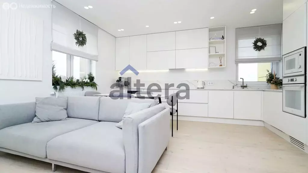 3-комнатная квартира: Казань, улица Новаторов, 8Б (77 м) - Фото 2