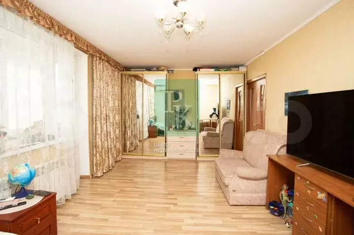 1-к. квартира, 40м, 1/5эт. - Фото 1