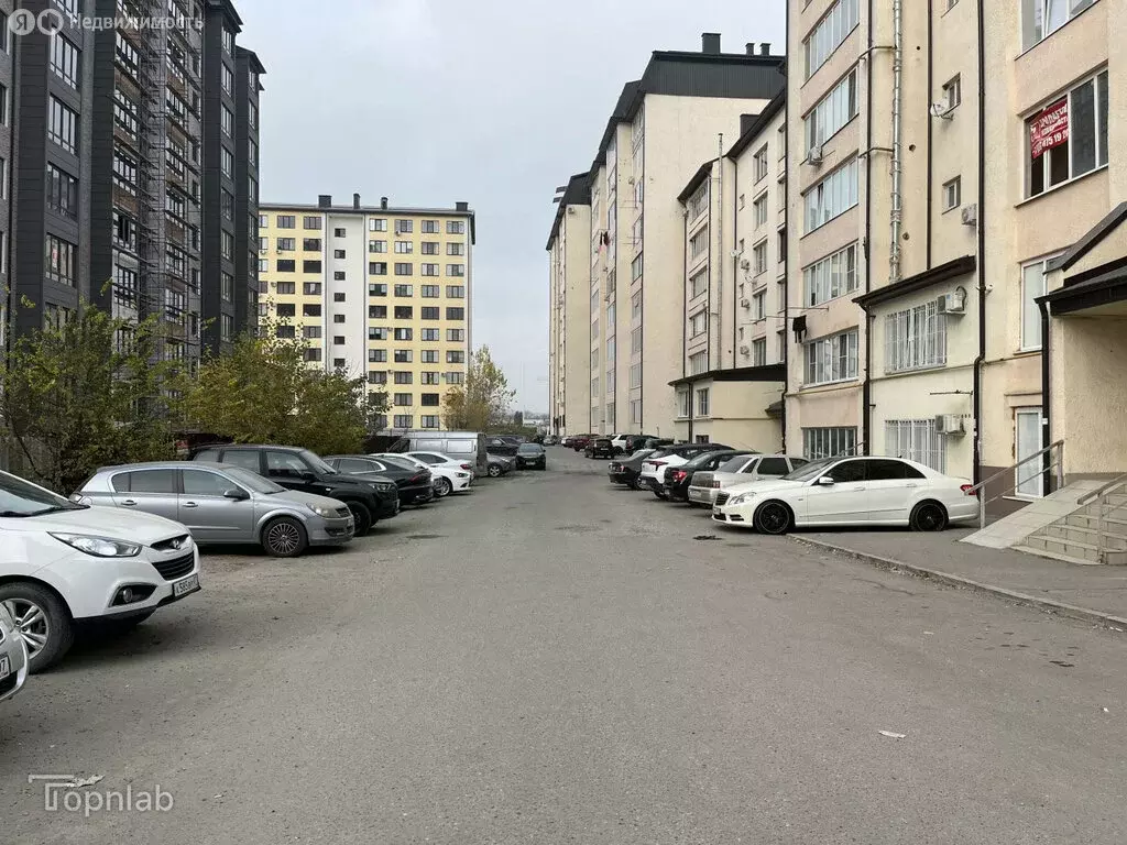 4-комнатная квартира: Нальчик, улица Ватутина, 29Б (120 м) - Фото 2
