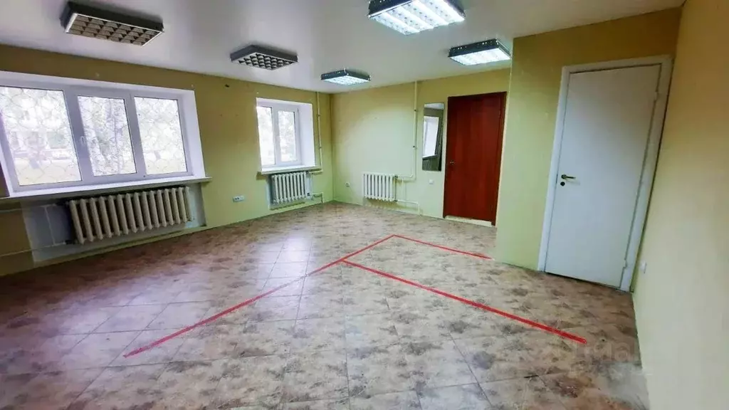 Помещение свободного назначения в Татарстан, Зеленодольск ул. Карла . - Фото 1
