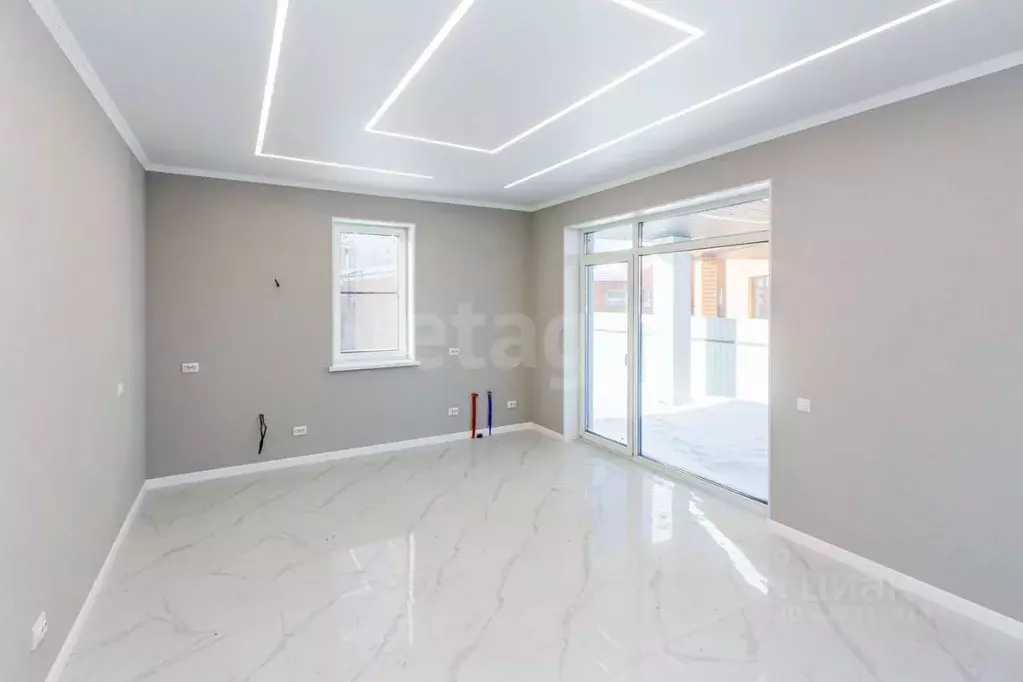 Дом в Тюменская область, Тюменский муниципальный округ, пос. ... - Фото 1