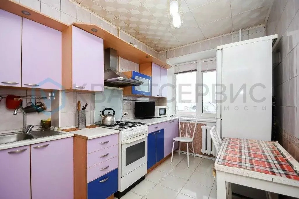 3-к кв. Омская область, Омск ул. 4-я Транспортная, 44 (56.6 м) - Фото 1