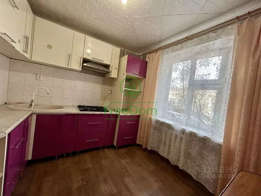 3-к кв. Белгородская область, Белгород ул. 5 Августа, 17 (64.3 м) - Фото 1
