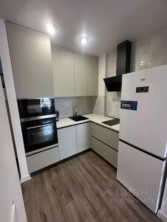 1-к кв. Крым, Симферополь ул. Бородина (40.0 м) - Фото 2