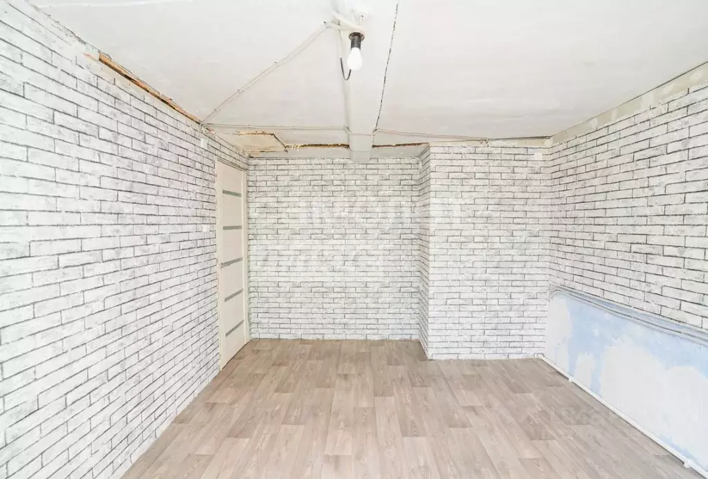 Дом в Челябинская область, Верхний Уфалей ул. 8 Марта (74 м) - Фото 1