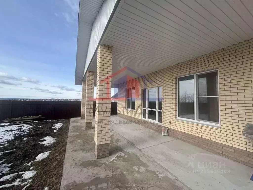Дом в Белгородская область, Старый Оскол Научный центр-3 мкр,  (120 м) - Фото 1