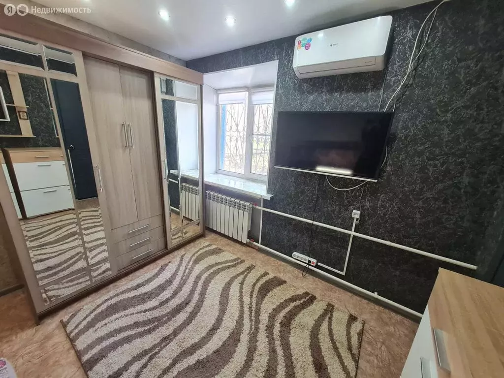 1-комнатная квартира: Комсомольск-на-Амуре, Ленинградская улица, 30к2 ... - Фото 0