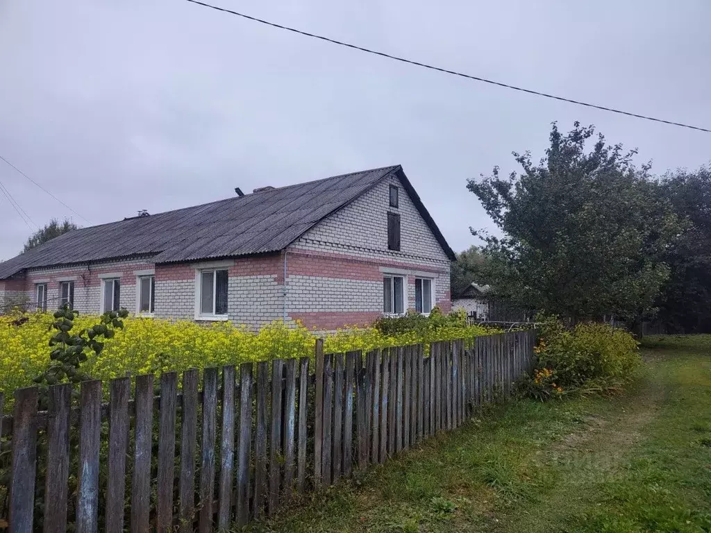 Дом в Брянская область, Навля рп ул. Совхозная, 17 (85 м) - Фото 1