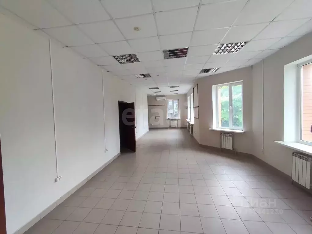 Офис в Курская область, Курск Чумаковская ул., 2А (100 м) - Фото 2