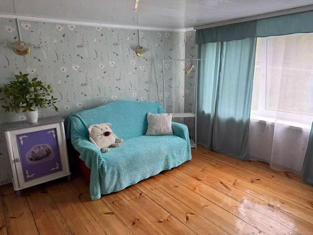 Дом в Псковская область, Пушкинские Горы рп ул. Ермолаева, 8 (100 м) - Фото 2