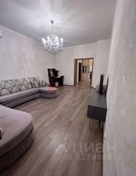 2-к кв. Белгородская область, Старый Оскол Степной мкр, 13 (87.0 м) - Фото 1
