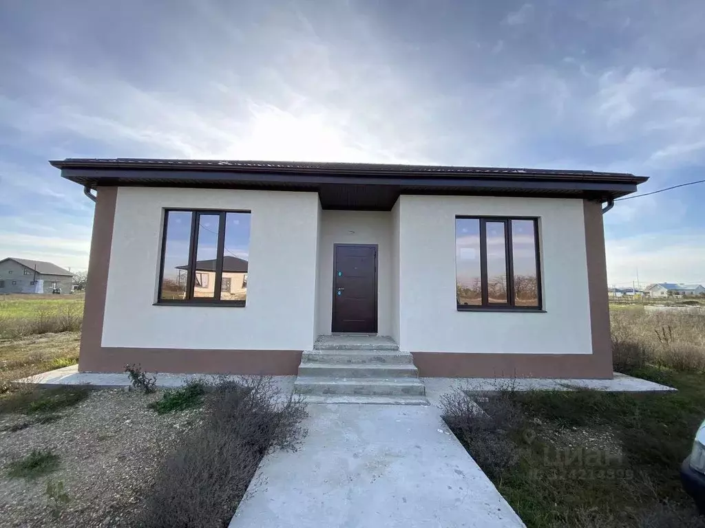 Дом в Краснодарский край, Крымский район, Киевское с/пос, с. ... - Фото 2