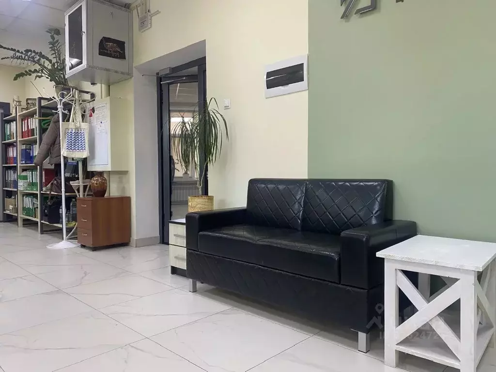 Офис в Калужская область, Обнинск ул. Курчатова, 49 (17 м) - Фото 2