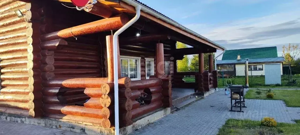 Дом в Псковская область, Псковский район, Логозовская волость, д. ... - Фото 1