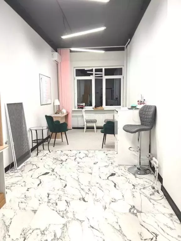 Офис в Татарстан, Казань ул. Восстания, 80А (25 м) - Фото 1