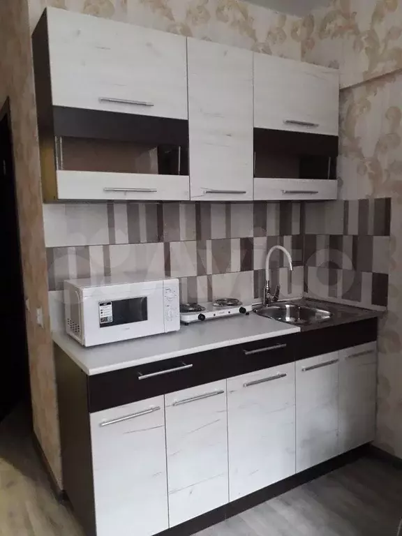 1-к. квартира, 18 м, 1/4 эт. - Фото 0