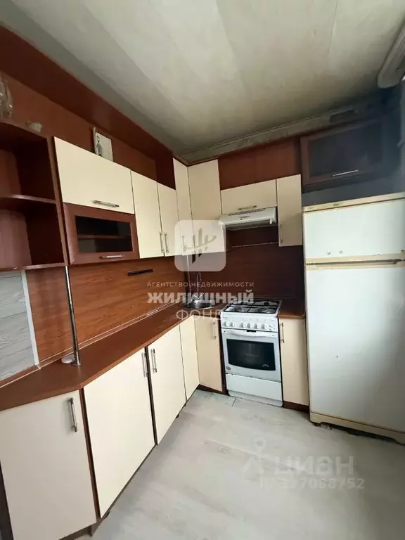 2-к кв. Саратовская область, Энгельс ул. Колотилова, 58 (45.0 м) - Фото 1