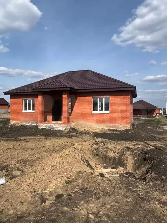 Дом 100 м на участке 10 сот. - Фото 0