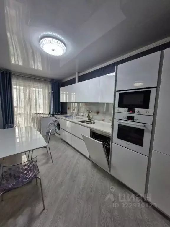 2-к кв. Иркутская область, Иркутск ул. Седова, 67 (70.8 м) - Фото 1