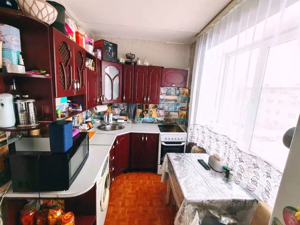 2-к кв. Белгородская область, Старый Оскол Интернациональный мкр, 15 ... - Фото 1