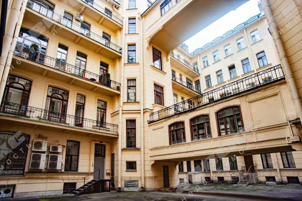 3-к кв. Санкт-Петербург Кирочная ул., 24 (101.1 м) - Фото 1