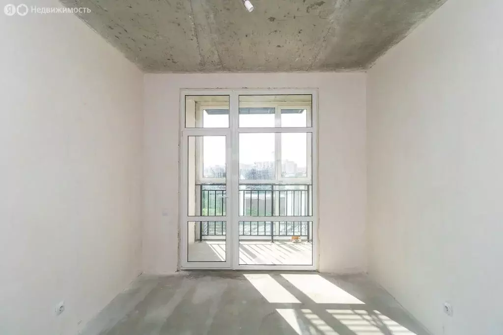 1-комнатная квартира: Тюмень, улица Евгения Войнова, 7 (51.8 м) - Фото 1