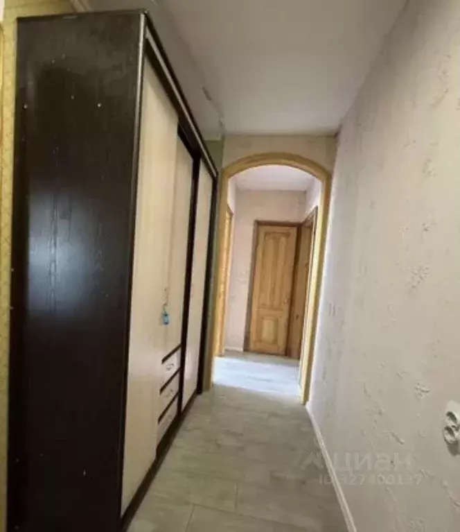 3-к кв. Омская область, Омск Взлетная ул., 4 (65.0 м) - Фото 2