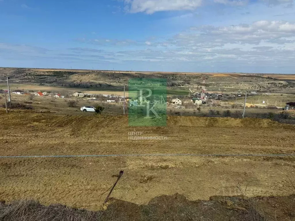 Участок в Крым, Бахчисарайский район, с. Тенистое  (10.0 сот.) - Фото 0