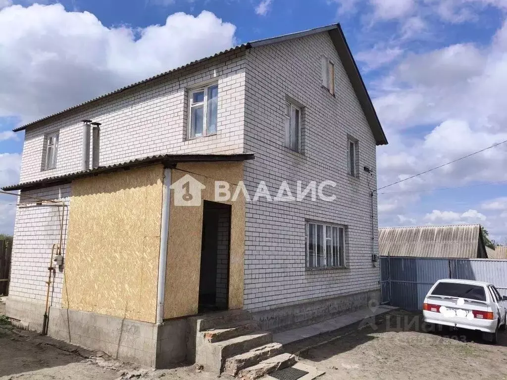 Дом в Белгородская область, Старооскольский городской округ, с. ... - Фото 2