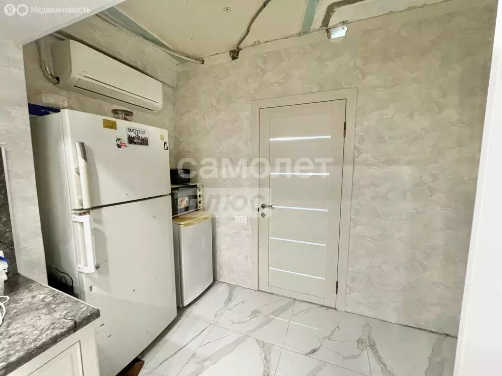 1-комнатная квартира: Махачкала, улица Мурсалова, 86А (32 м) - Фото 1
