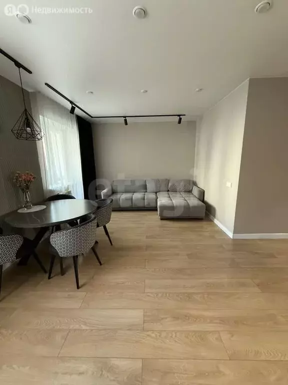 3-комнатная квартира: Иркутск, Верхняя набережная, 2 (90 м) - Фото 2