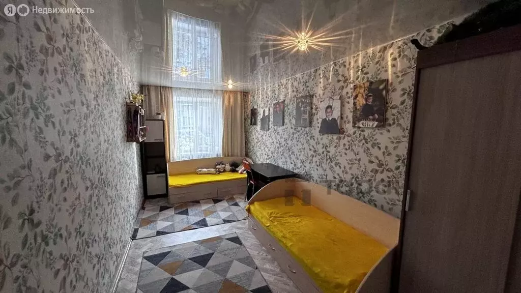 3-комнатная квартира: Верхнеуральск, улица Ленина, 81А (62.5 м) - Фото 0