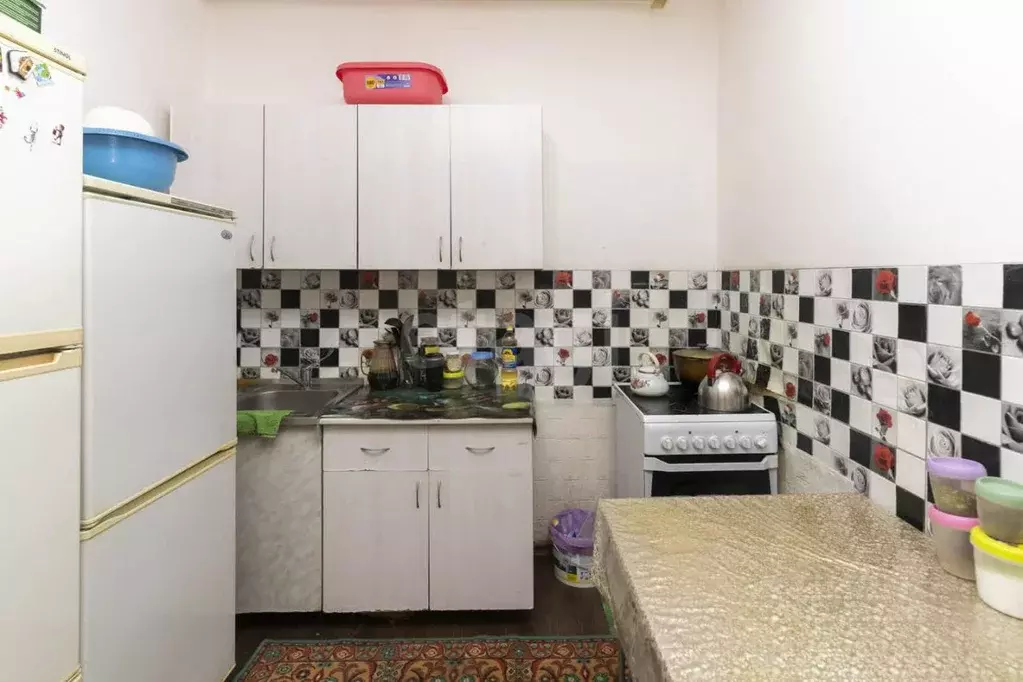 2-к кв. Тюменская область, Тюмень Малая Боровская ул., 7 (57.1 м) - Фото 1