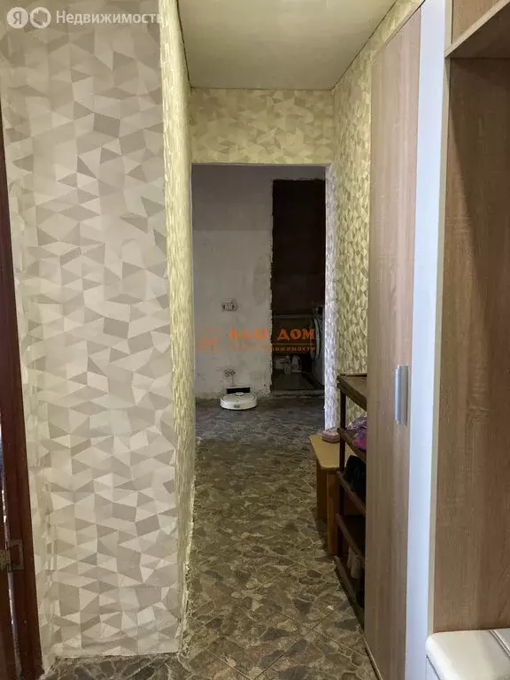 3-комнатная квартира: Тула, улица Пузакова, 17 (59.9 м) - Фото 1