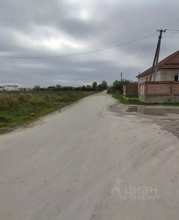 Участок в Кабардино-Балкария, Урванский район, с. Урвань ул. Мысостей ... - Фото 1