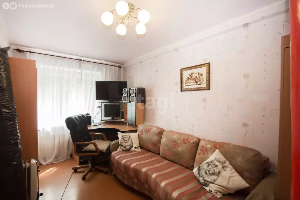 3-комнатная квартира: Калуга, улица Кубяка, 2 (62.5 м) - Фото 0