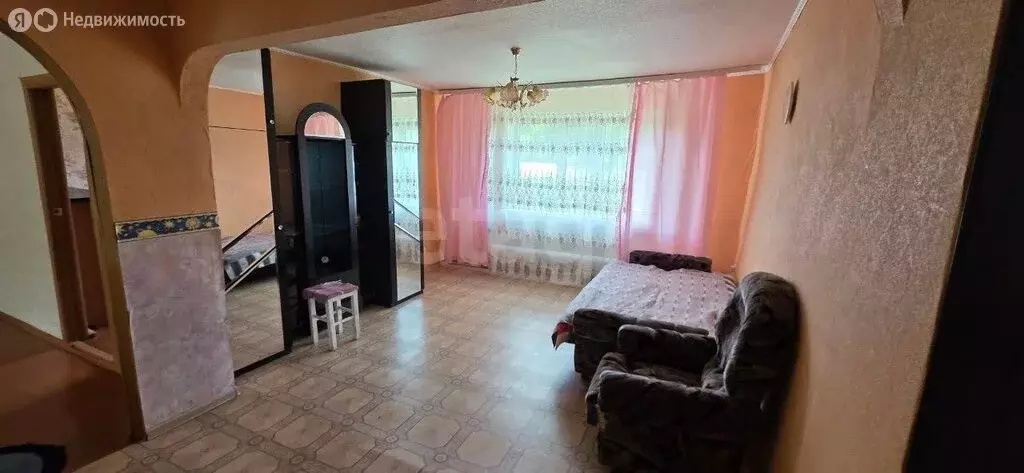 Дом в село Чёрное, улица Мосеевой (99 м) - Фото 1