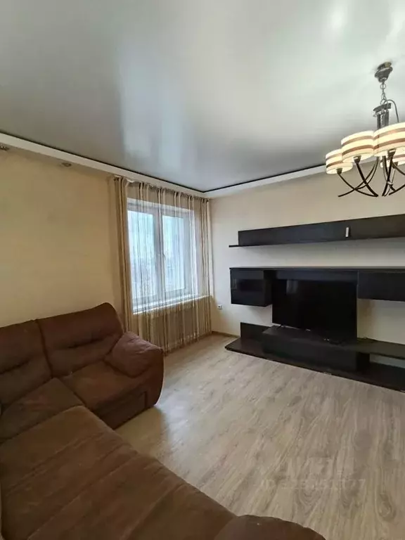 3-к кв. Кировская область, Киров Октябрьский проезд, 18 (80.0 м) - Фото 2