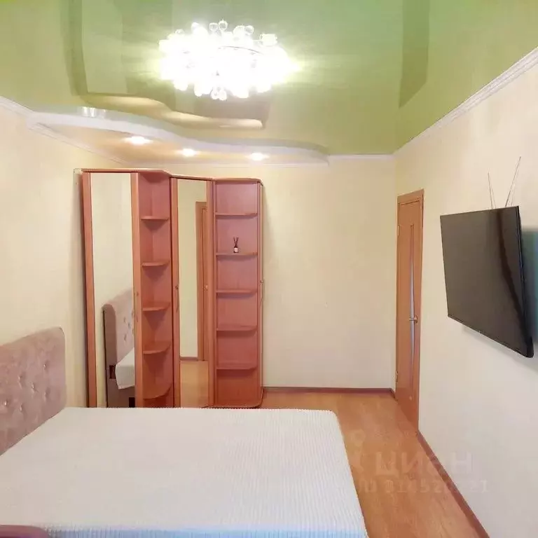 2-к кв. Тюменская область, Тобольск 8-й мкр, 16 (52.0 м) - Фото 0