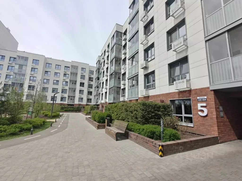 2-к кв. Татарстан, Казань ул. Анаса Тазетдинова, 4 (71.0 м) - Фото 1