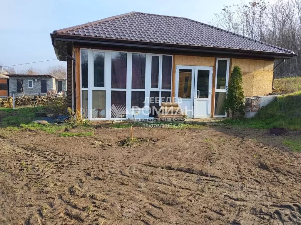 Дом в Ростовская область, Аксайский район, Грушевская ст-ца Советская ... - Фото 1