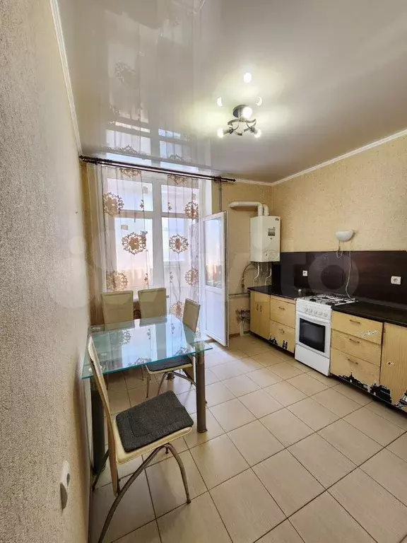 1-к. квартира, 41 м, 3/18 эт. - Фото 0